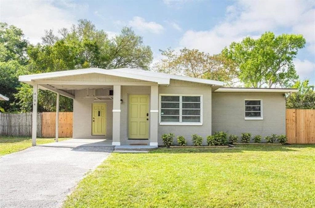 4194 43RD AVENUE N ST PETERSBURG, FL 33714