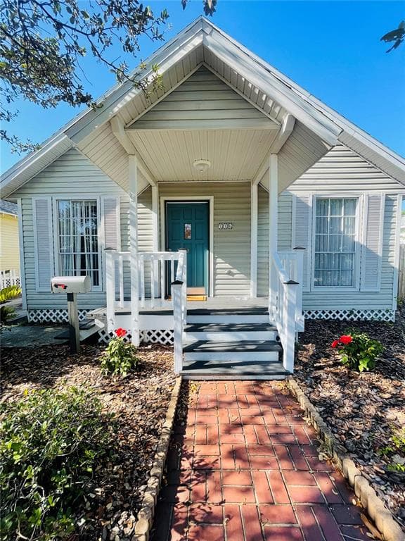 116 16TH AVENUE SE ST PETERSBURG, FL 33701