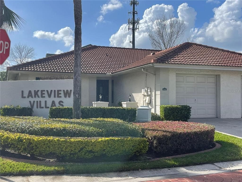 18302 AINTREE COURT TAMPA, FL 33647