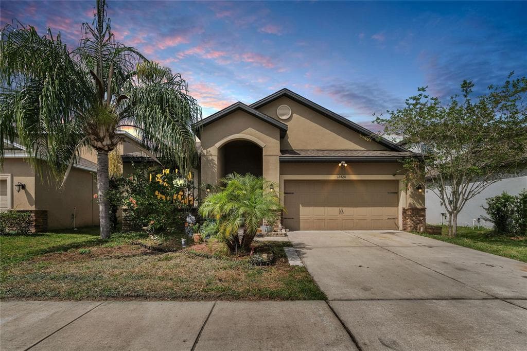 12428 BALLENTRAE FOREST DRIVE RIVERVIEW, FL 33579