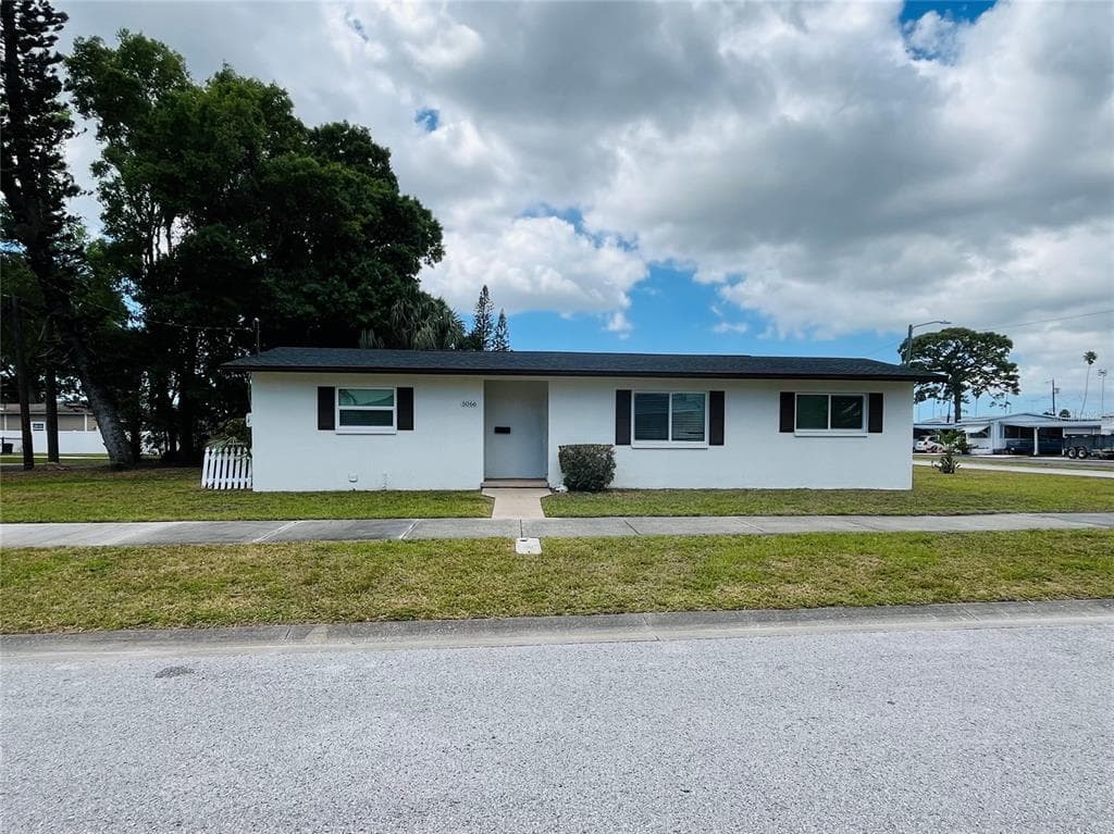 5066 3RD STREET N ST PETERSBURG, FL 33703