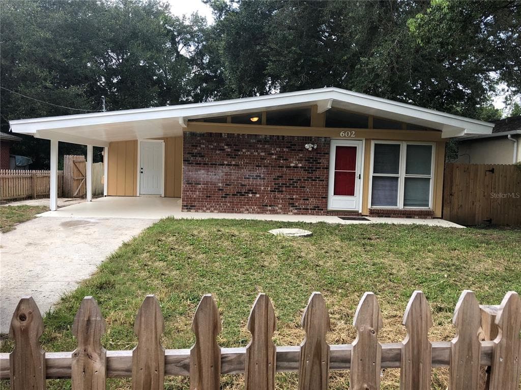 602 LYMAN STREET OCOEE, FL 34761