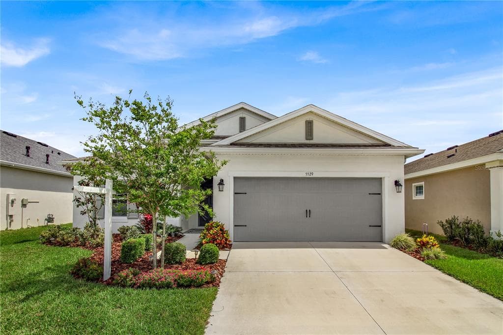 5529 LIMELIGHT DRIVE APOLLO BEACH, FL 33572