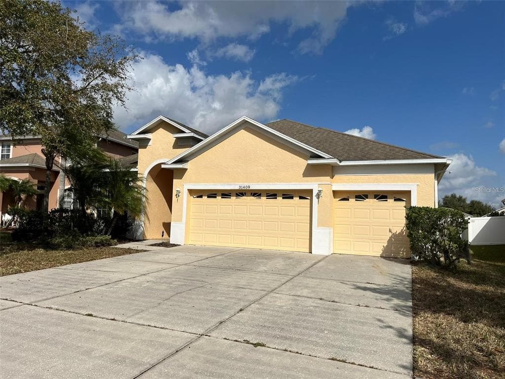 31409 BRIDGEGATE DRIVE WESLEY CHAPEL, FL 33545