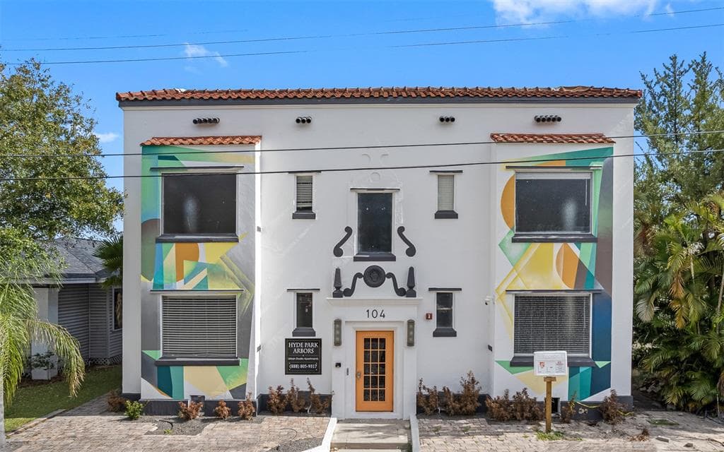 104 S ARMENIA AVENUE UNIT 16 TAMPA, FL 33609