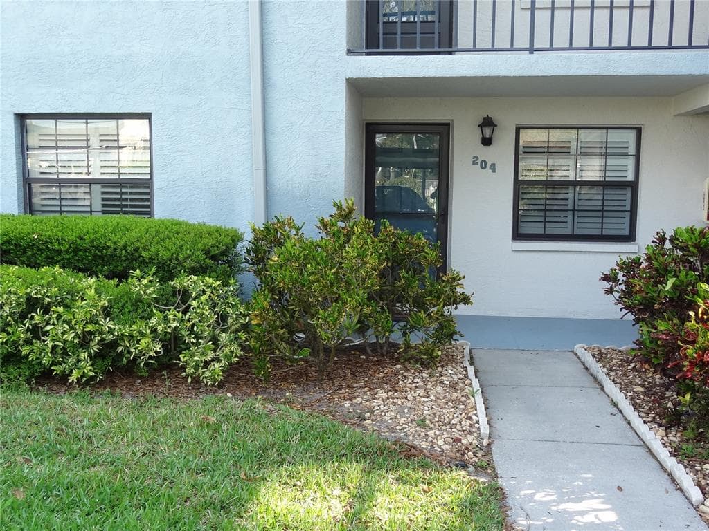 11800 PARK BOULEVARD UNIT 204 SEMINOLE, FL 33772