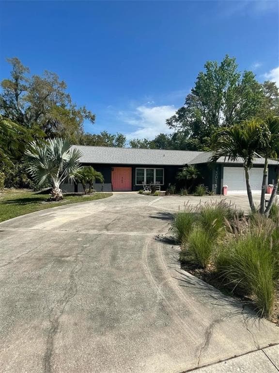 3015 RIVIERA DRIVE SARASOTA, FL 34232