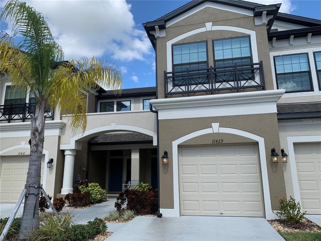 11429 CROWNED SPARROW LANE TAMPA, FL 33626