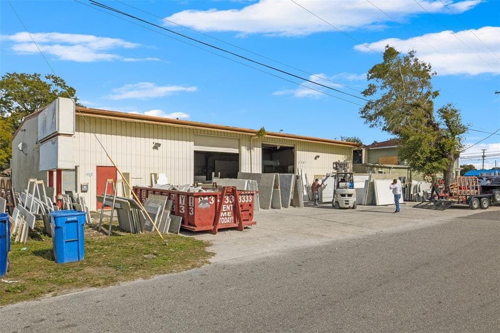 2507 W HIAWATHA STREET UNIT A TAMPA, FL 33614