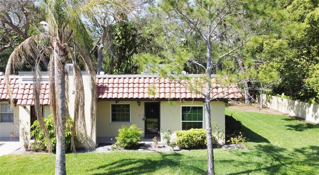 1701 PINEHURST ROAD UNIT 24H DUNEDIN, FL 34698