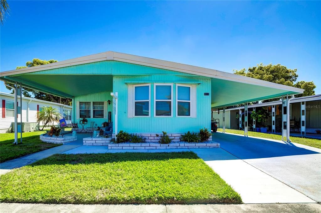 3112 SOUTHPORT DRIVE HOLIDAY, FL 34690
