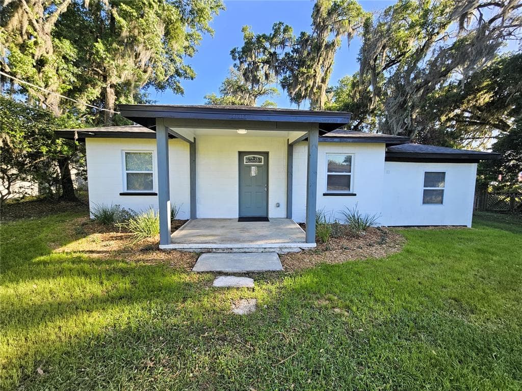 37018 FLORIDA AVENUE DADE CITY, FL 33525