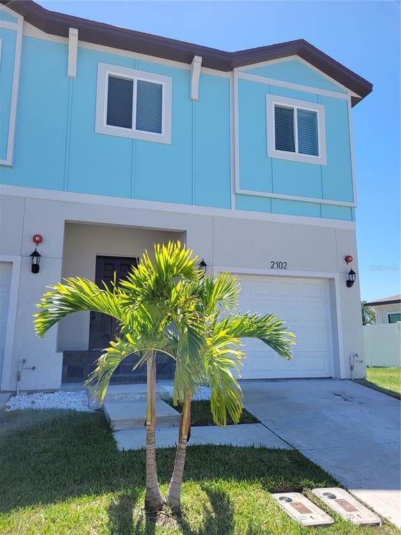 2102 SEBRING PLACE CLEARWATER, FL 33760