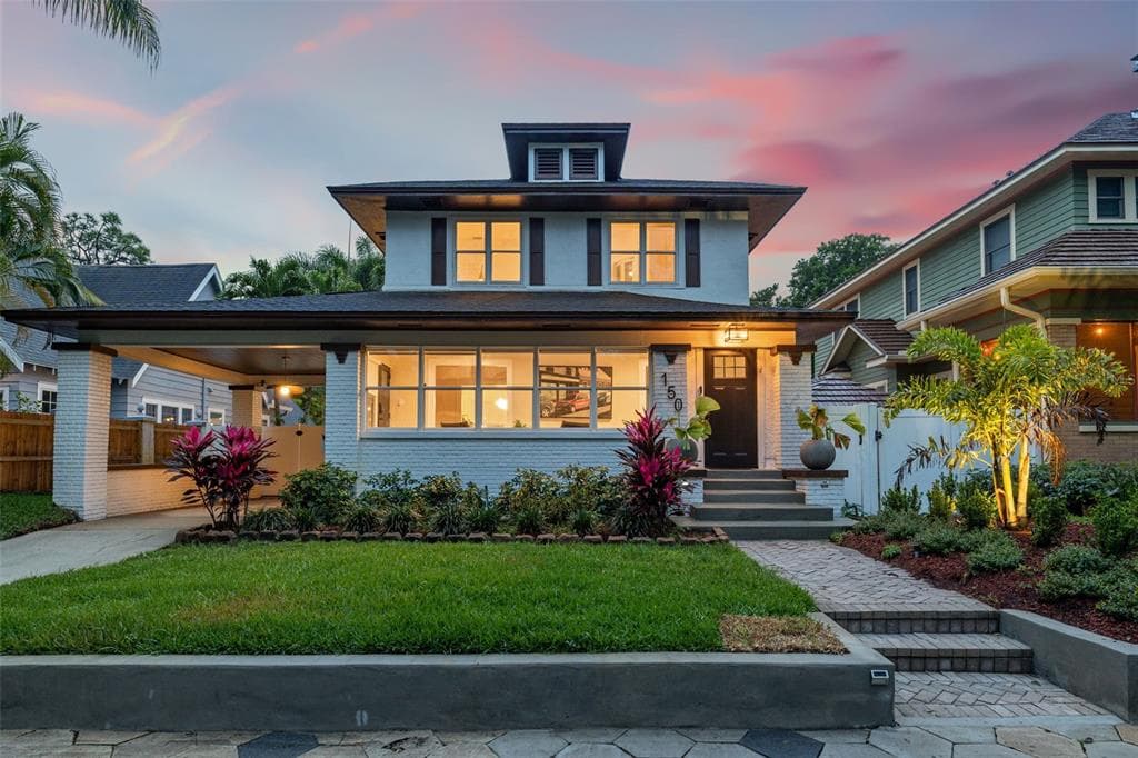 150 18TH AVENUE N ST PETERSBURG, FL 33704