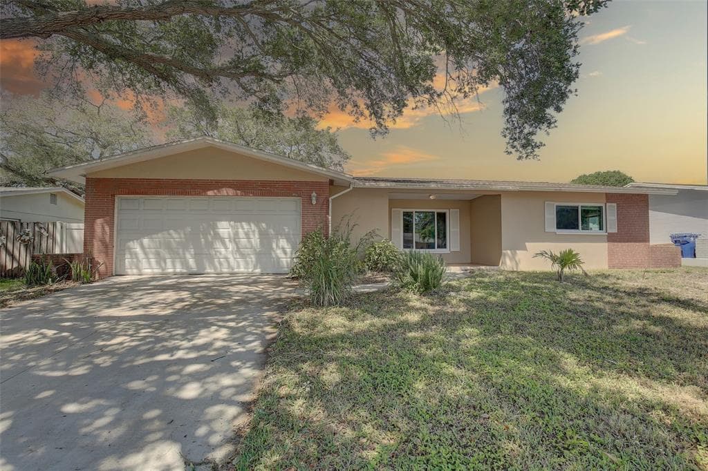 13901 88TH AVENUE SEMINOLE, FL 33776