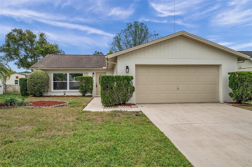 7910 KNOX LOOP NEW PORT RICHEY, FL 34655