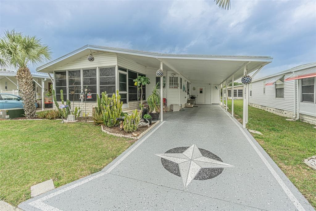 34911 FANTASY LANE ZEPHYRHILLS, FL 33541