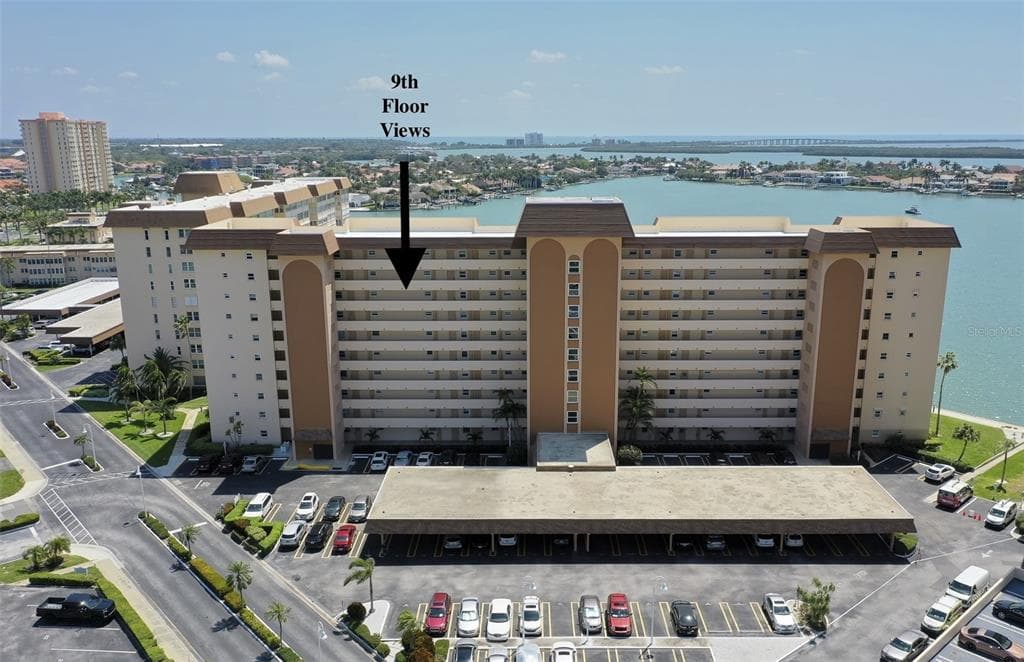 5130 BRITTANY DRIVE S UNIT 906 ST PETERSBURG, FL 33715