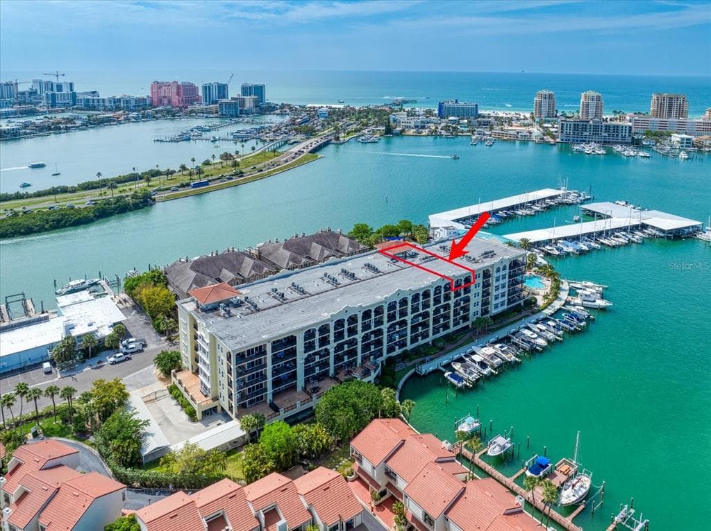 202 WINDWARD PASSAGE UNIT 609 CLEARWATER BEACH, FL 33767