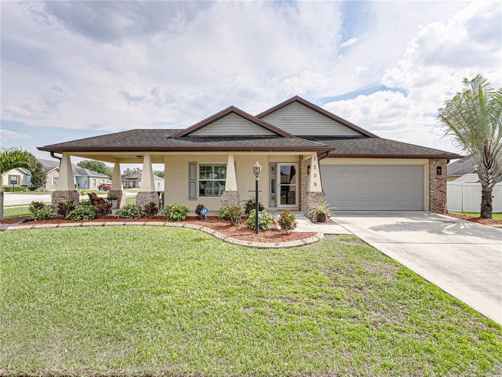 1209 SPOTTED LILAC LANE PLANT CITY, FL 33563