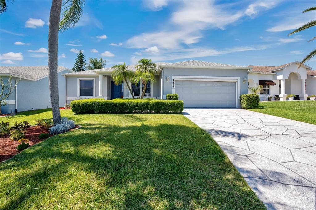 5812 CRANE DRIVE LAKELAND, FL 33809