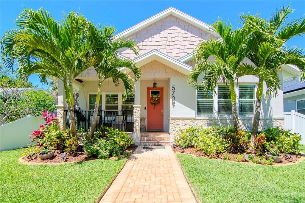 5709 TANGERINE AVENUE S GULFPORT, FL 33707