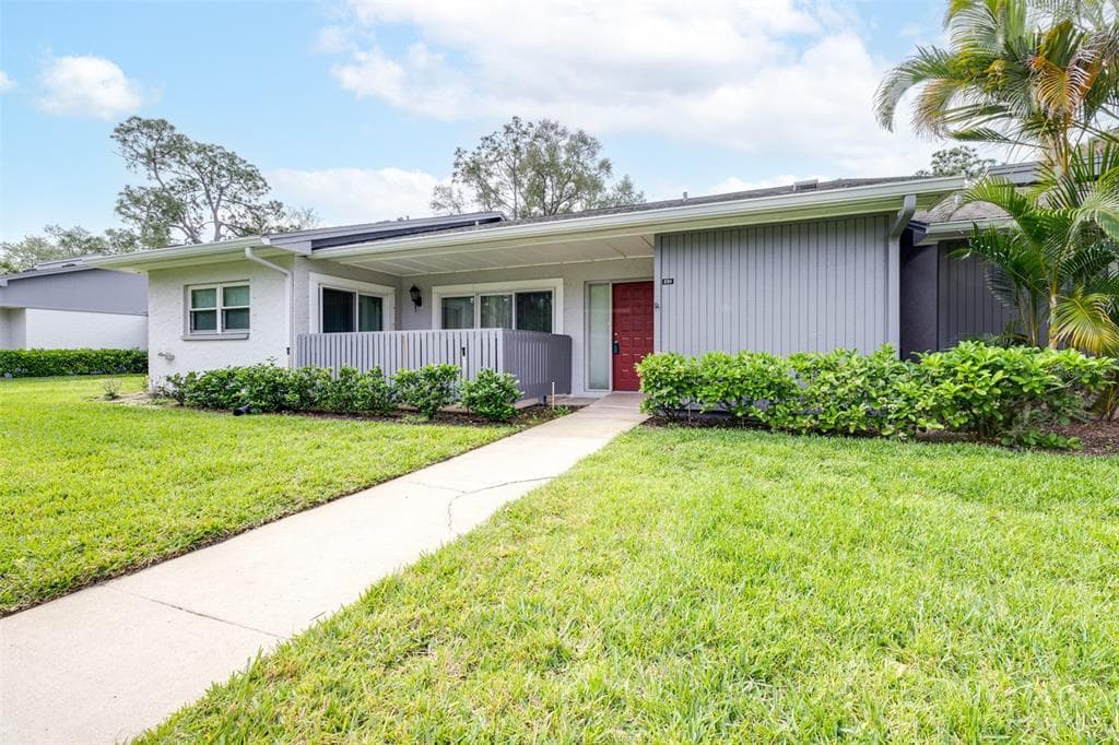 230 BALSAM DRIVE OLDSMAR, FL 34677
