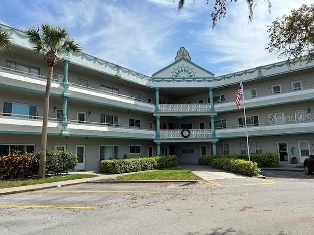 2371 ISRAELI DRIVE UNIT 35 CLEARWATER, FL 33763