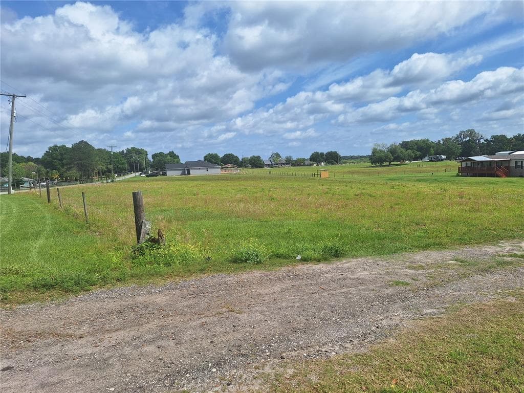 VARN ROAD PLANT CITY, FL 33565