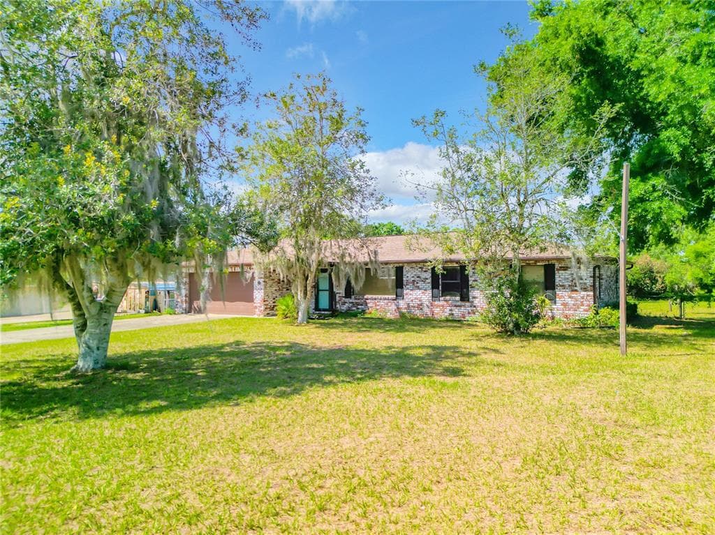 9821 SE SUNSET HARBOR ROAD SUMMERFIELD, FL 34491