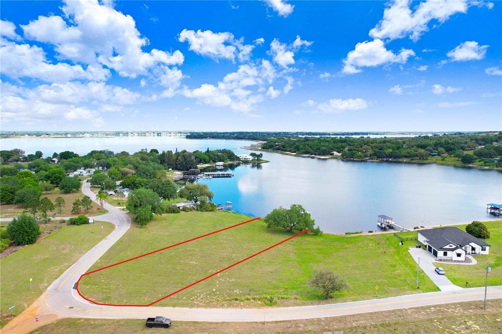 228 CODY VILLA ROAD BABSON PARK, FL 33827