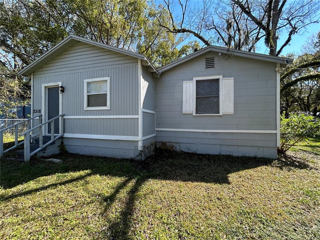 2318 LABELLE STREET JACKSONVILLE, FL 32209