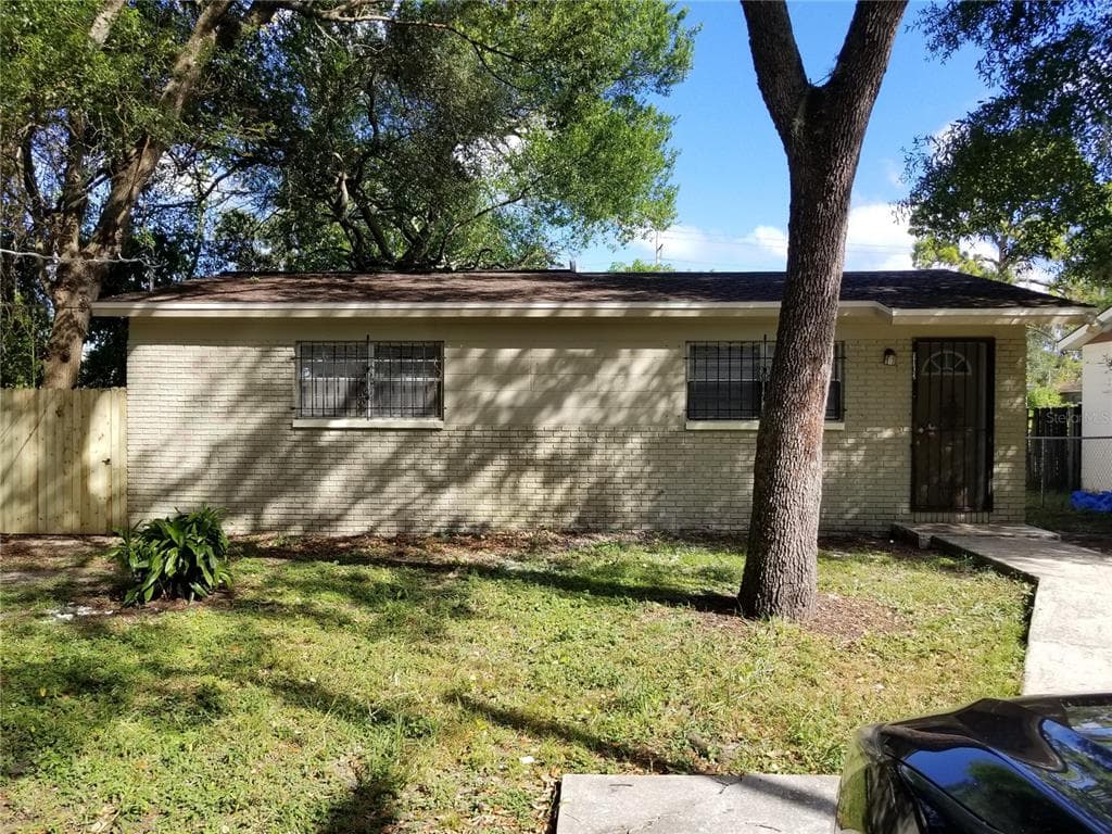 1102 E 108TH AVENUE TAMPA, FL 33612