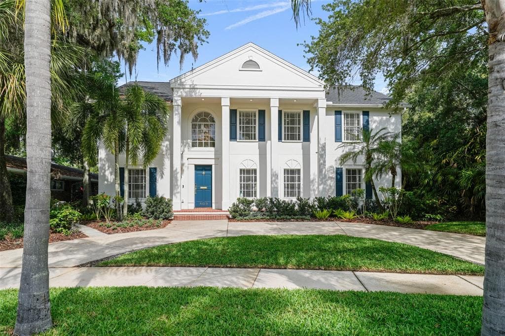 809 GROVE PARK AVENUE