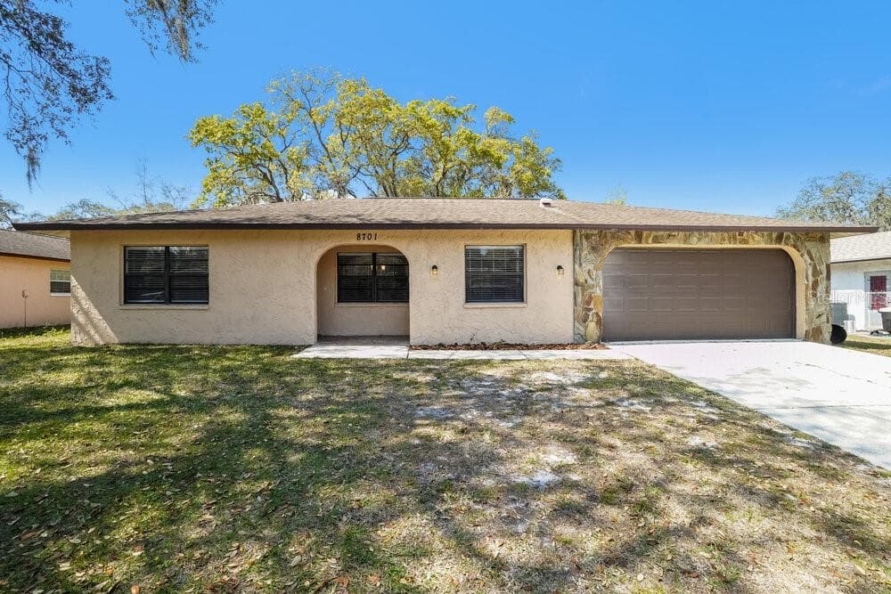 8701 FOREST LAKE DRIVE PORT RICHEY, FL 34668