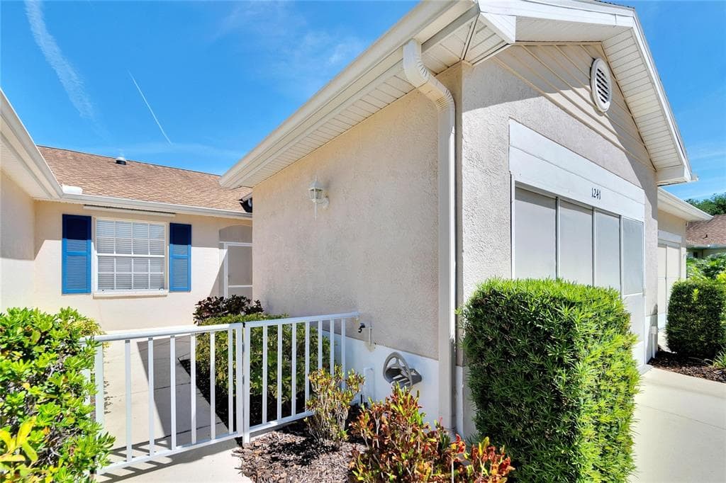 1241 RADISON AVENUE UNIT 1241 SUN CITY CENTER, FL 33573
