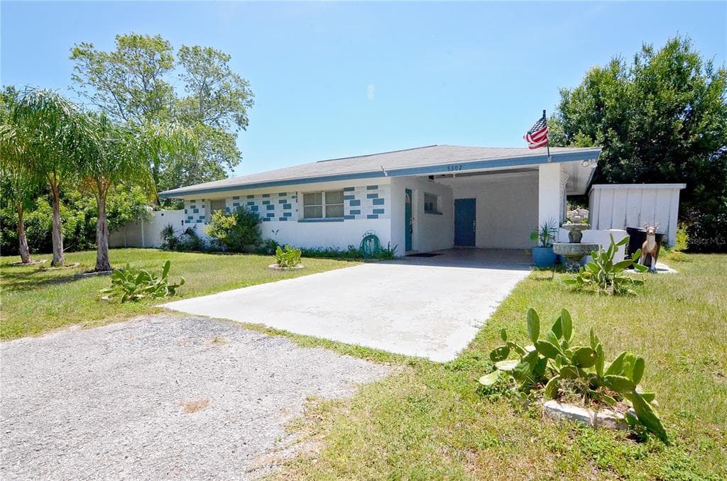 5302 13TH AVENUE S GULFPORT, FL 33707