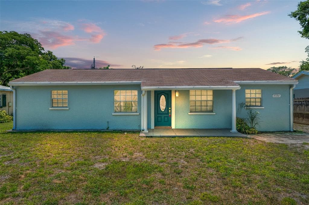 4104 W BAY VISTA AVENUE TAMPA, FL 33611