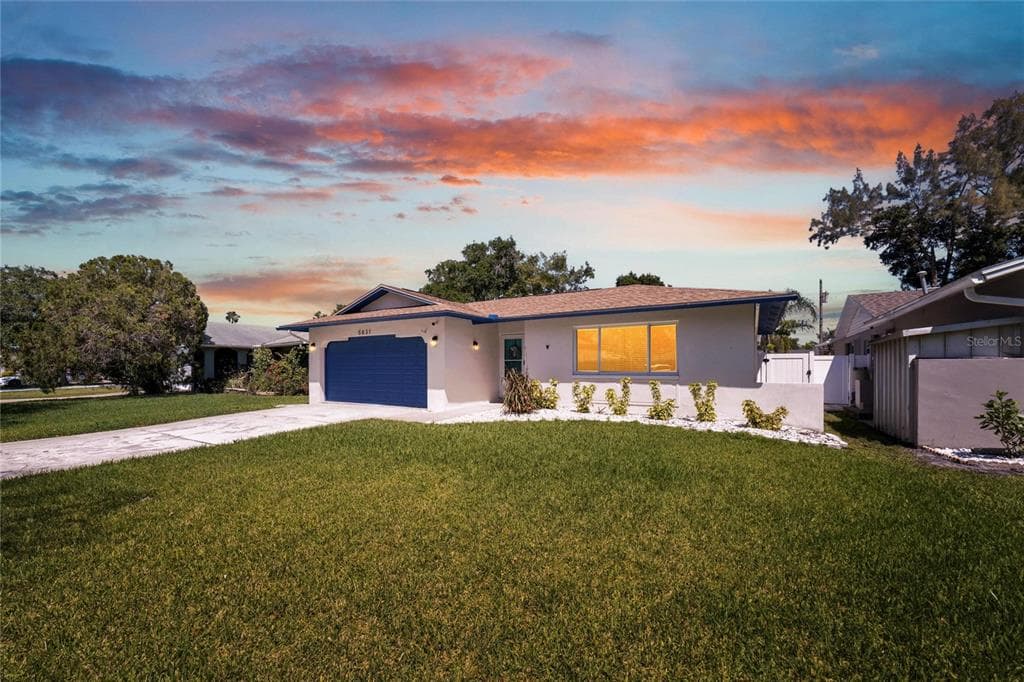 5631 VENETIAN BOULEVARD NE