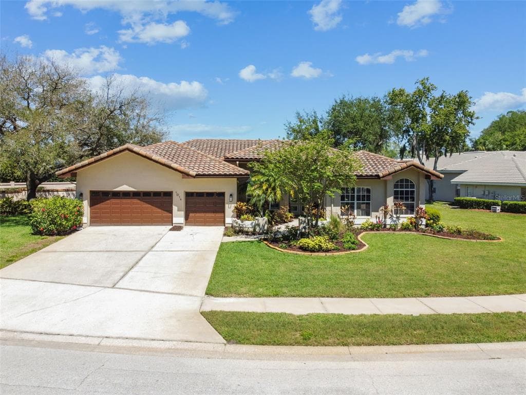 1014 LAKE RIDGE DRIVE SAFETY HARBOR, FL 34695