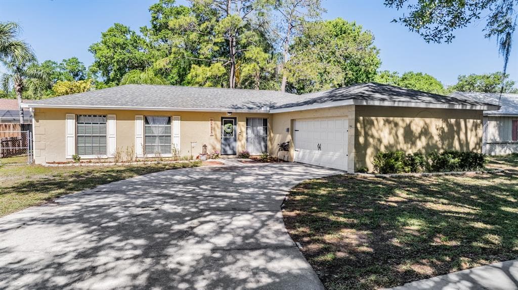 14008 CASCADE LANE TAMPA, FL 33618