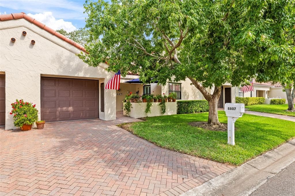 8807 41ST STREET PINELLAS PARK, FL 33782
