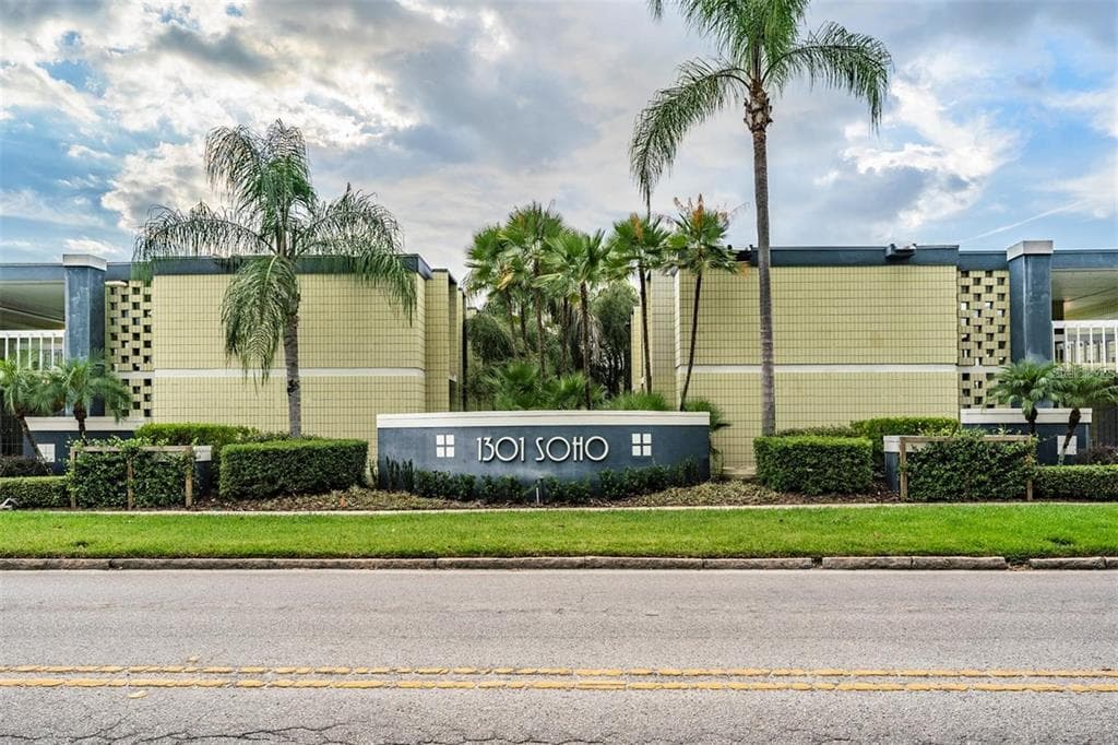 1301 S HOWARD AVENUE UNIT C6 TAMPA, FL 33606