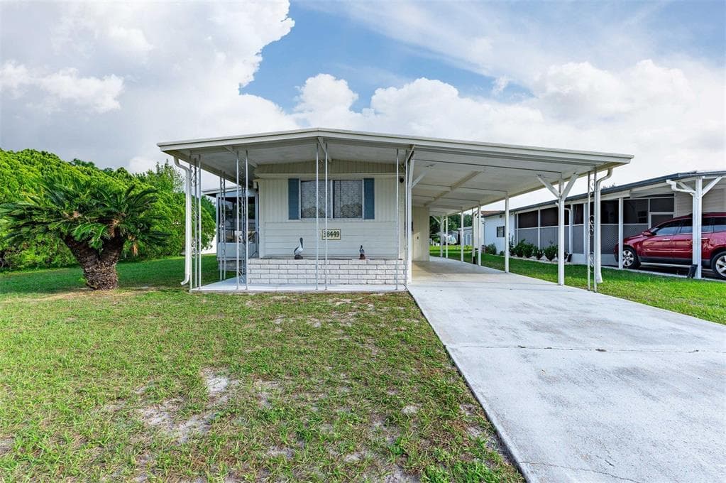 38449 WILLOUGHBY DRIVE ZEPHYRHILLS, FL 33540