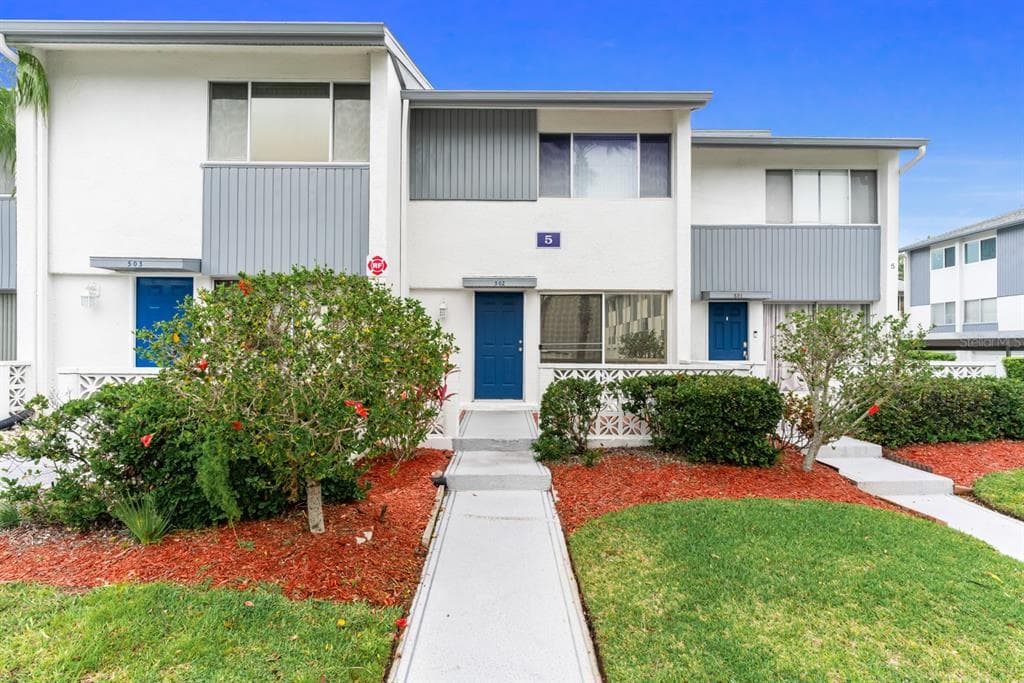 14800 WALSINGHAM ROAD UNIT 502 LARGO, FL 33774