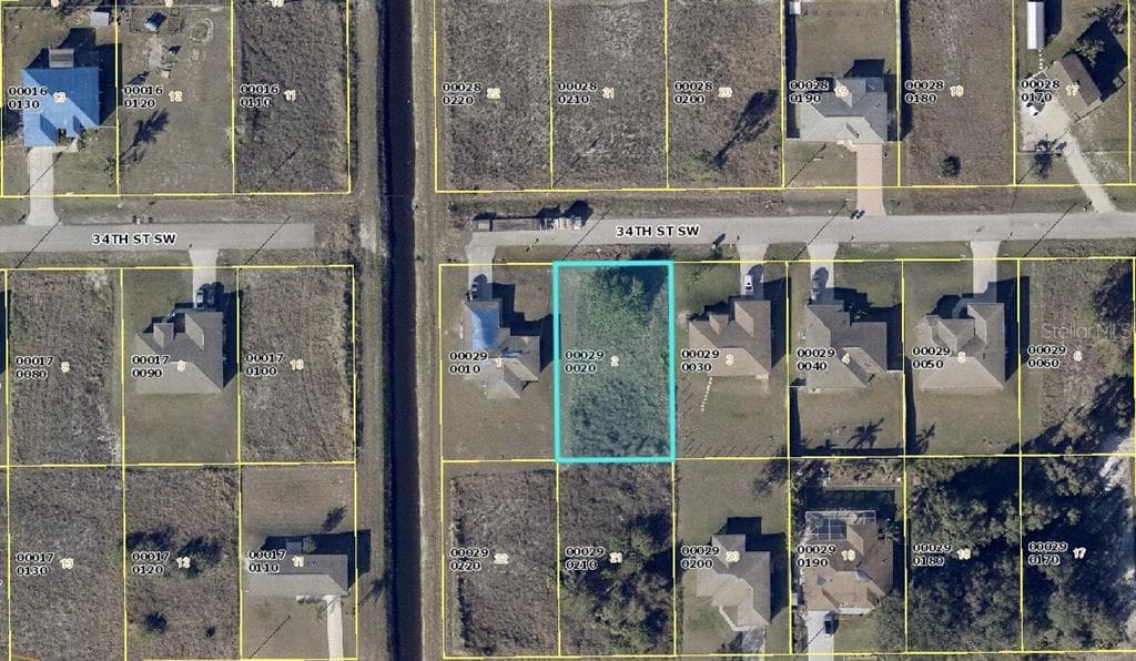 4019 34TH STREET SW LEHIGH ACRES, FL 33976