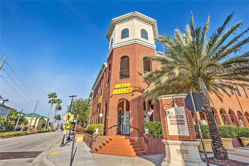 1810 E PALM AVENUE UNIT 5119 TAMPA, FL 33605