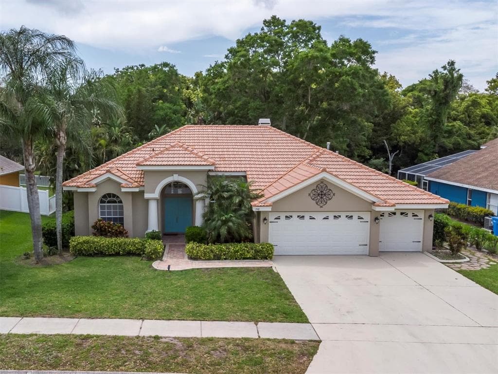 748 SUNFLOWER DRIVE PALM HARBOR, FL 34683