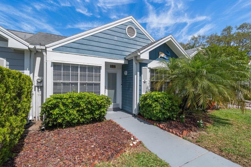 894 JACKSON COURT PALM HARBOR, FL 34683