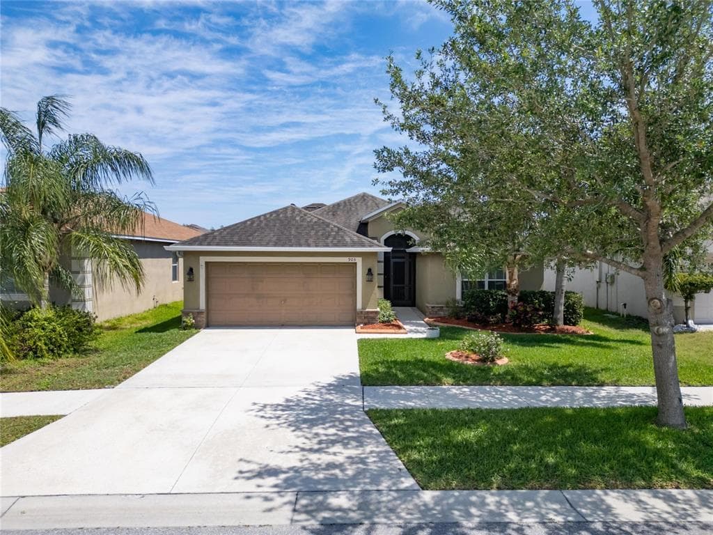 905 PEREGRINE HILL PLACE RUSKIN, FL 33570